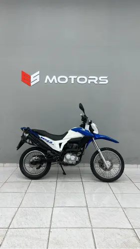 Oportunidade imperdível!! Bros 160 2017 ESDD 59 mil KM na ESMotors