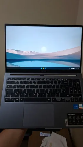 Vendo Galaxy book 4