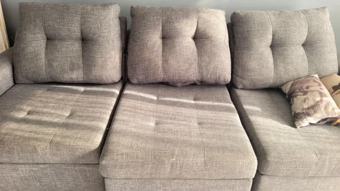 Sofa retratil de três lugares