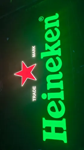 Luminosos Heineken Budweiser Eisenbhn