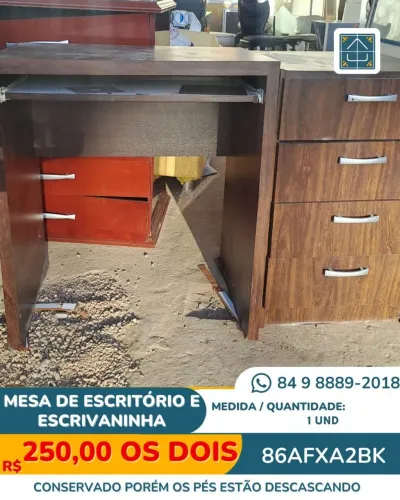 MESA DE ESCRITÓRIO E ESCRIVANINHA