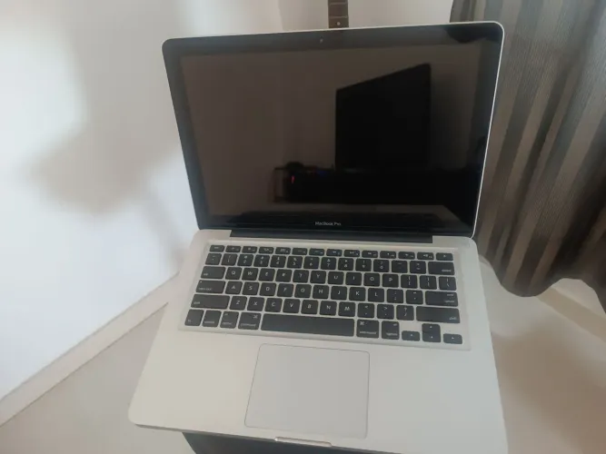 Mac Book Pro 2011