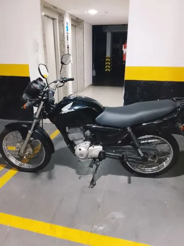 Moto excelente
