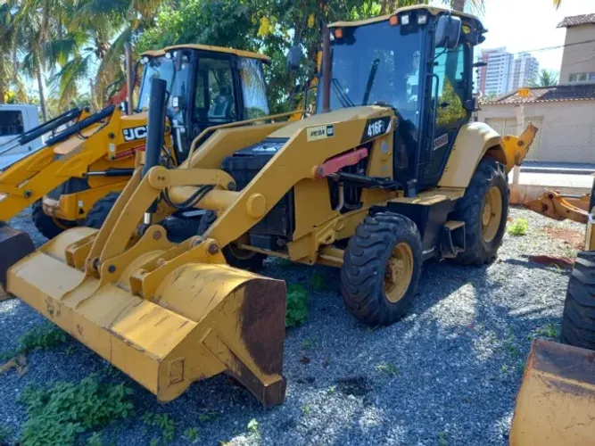Retroescavadeira Caterpillar 416F2 4x4 2018 à venda