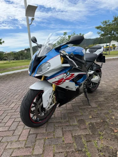 BMW s1000
