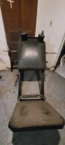 Aparelho de musculação rack esqut