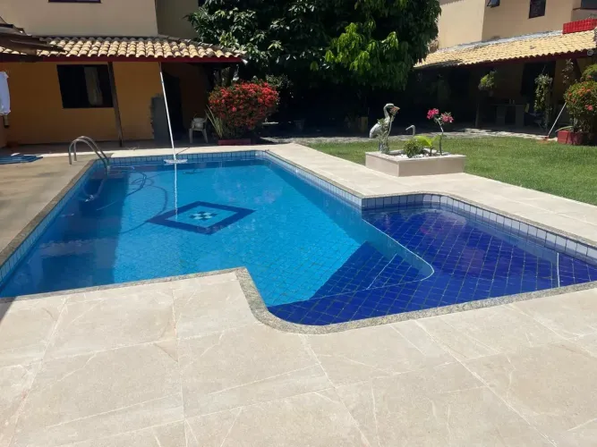Casa a Venda em Arembepe