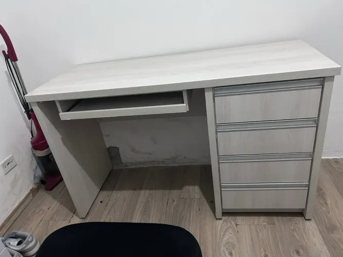 Mesa para computador 