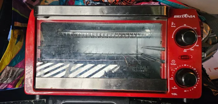 Forninho elétrico Britânia 10 litros