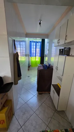Apartamento dois quartos sendo um conselho no centro de Caldas Novas