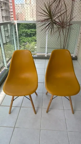 2 Cadeiras Charles Eames Eiffel Dkr Wood Amarela - Westwing