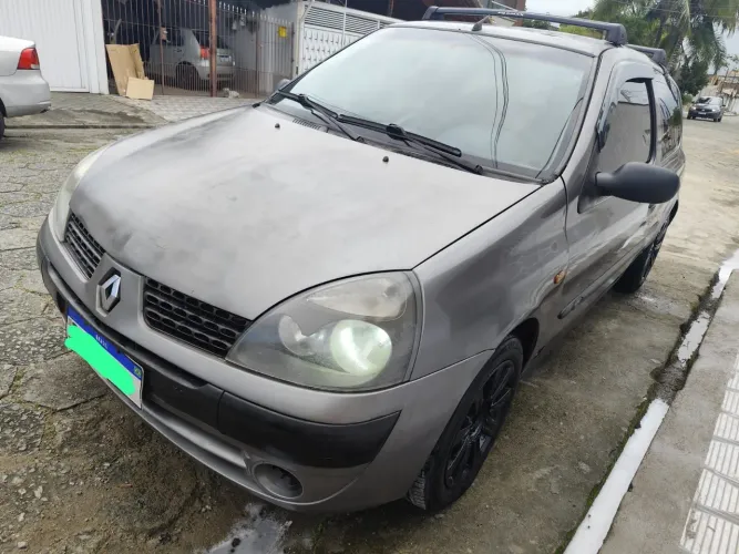 Renault Clio Authentique 1.0 8V 3P 2006