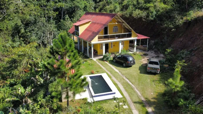 ? SÍTIO À VENDA NAS MONTANHAS CAPIXABAS - MARECHAL FLORIANO/ES ?