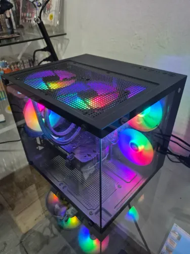 PC Gamer Completo | i3 8100 + RX 580 8GB + 8GB RAM e SSD | Pronto para jogar