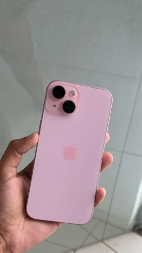 iPhone 15
