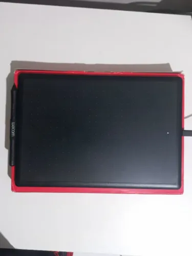 Wacom CTL 672