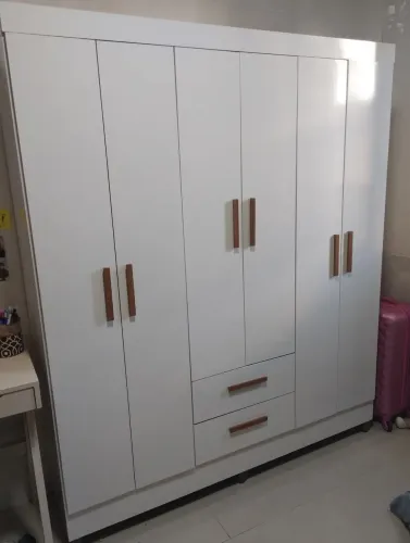 Guarda Roupa 6 Portas 2 Gavetas Semi Novo