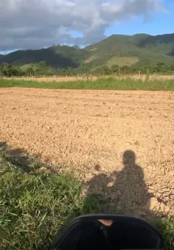 Terreno em Três Riachos- Só pegar o construir 