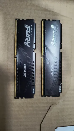 Memória RAM Kingston Fury Beast 16GB (2x8GB) DDR5 5200MHz