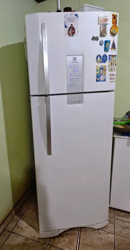 Geladeira Eletrolux Frost Free