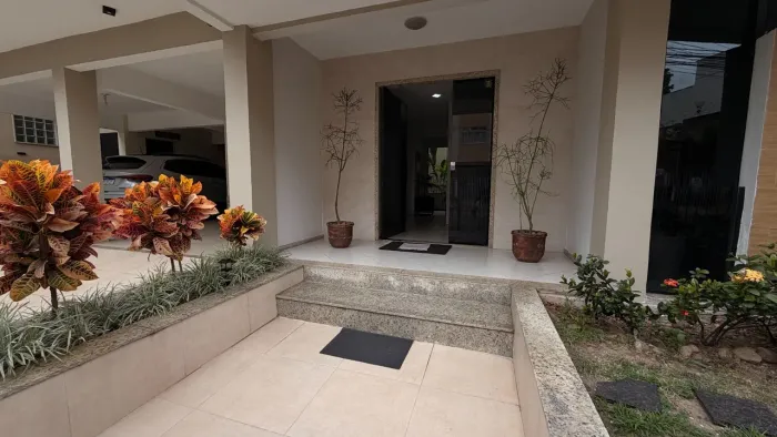 Apartamento com 3 dormitórios à venda, 145 m² por R$ 560.000,00 - Vila Mury - Volta Redond