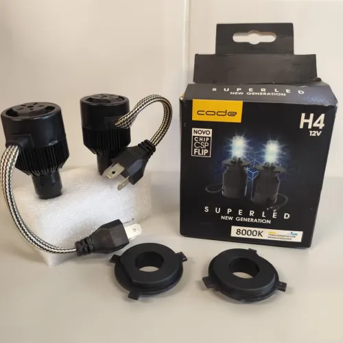 Par Lampada Super Led H4 8000k Code Branca Azulada
