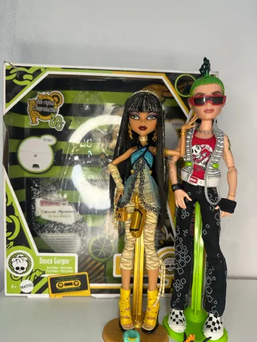 Monster high Cléo e Deuce