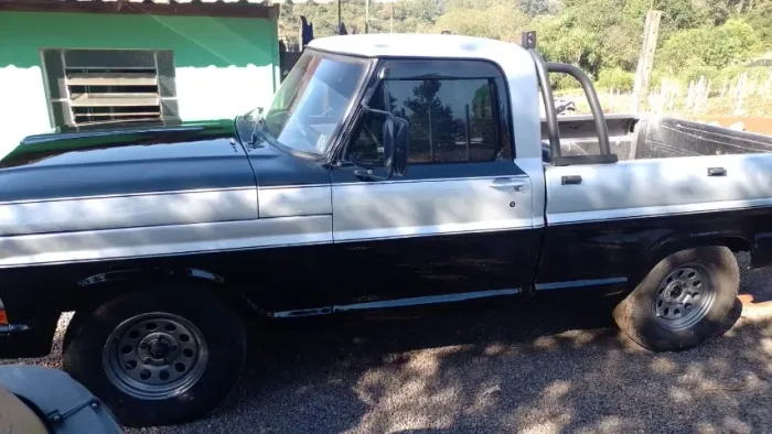 Ford F-1000 S. S. Diesel / S.s. Diesel Turbo 1985
