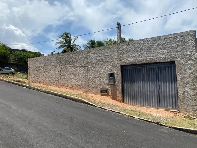 Vendo terreno em Jaua 5 minutos da praia.