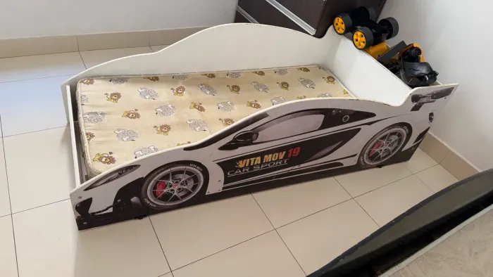Cama infantil de carrinho