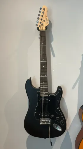 Guitarra Giannini Standard Series