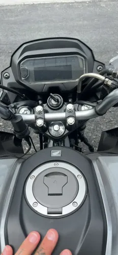 Moto nova, aceito propostas 