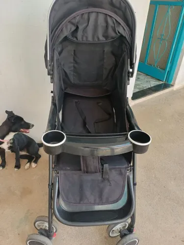 carrinho de bebê