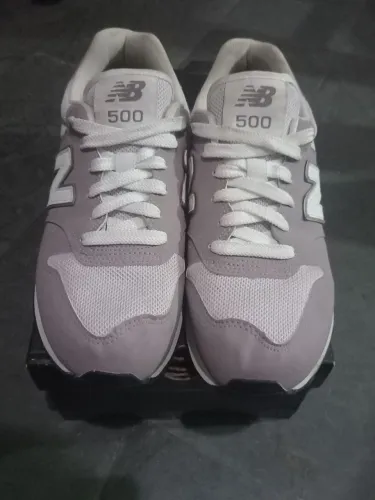 Tênis casual New Balance 500 V2