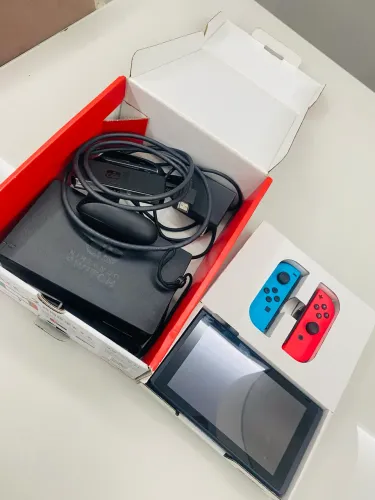 NINTENDO SWITCH 