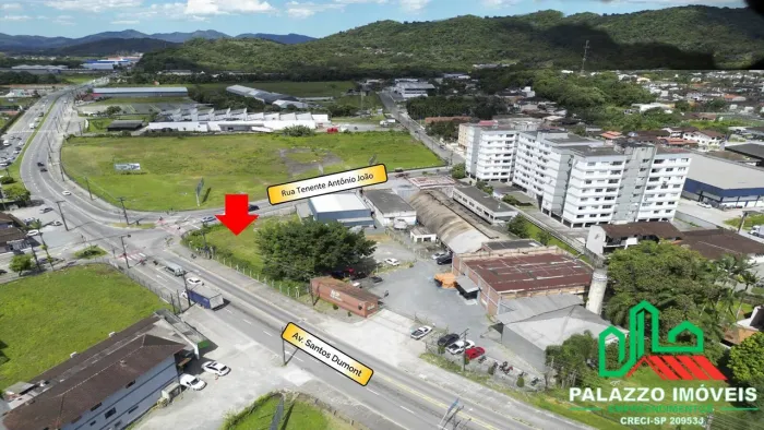 TERRENO COM 1.656,79M2 BOM RETIRO ZONA INDUSTRIAL JOINVILLE SANTA CATARINA