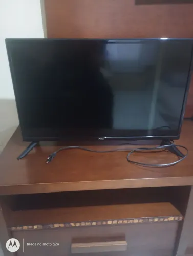 Tv 28 polegadas led philco NÃO É SMART 
