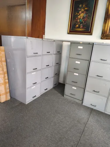 Arquivo de aço com chave 4 gavetas