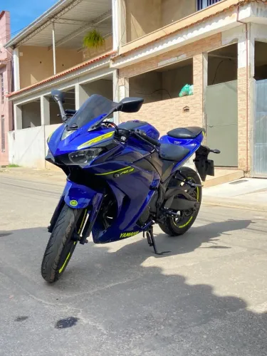 Vendo yamaha r3