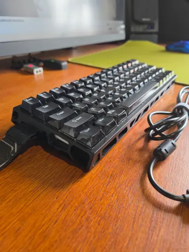 Teclado magnético iRok MG63
