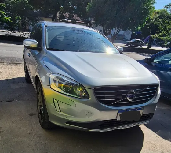 Volvo XC 60 T-6 Inscription 2.0 FWD 5P 2015