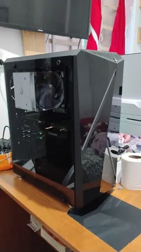PC GAMER R7 5700X + RX6600 8G + 16G RAM + SSD 1 TERA!