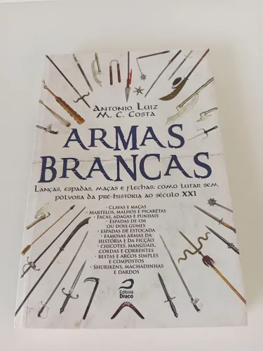 Livro Armas Brancas