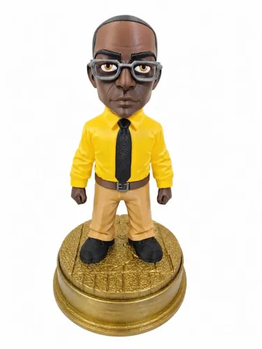 Gustavo Fring Breaking Bad Boneco Colecionável 3d De 26 Cm