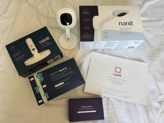 Babá Eletrônica Nanit Pro Completa | Wall Mount + Breathing Band + Smart Sheets