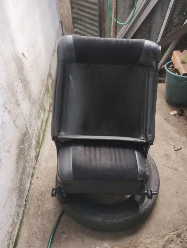 Vende se um banco original do Fusca 550 reais