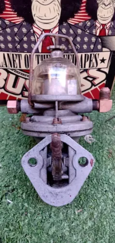 BOMBA DE GASOLINA ANTIGA GM / JEEP WILLYS