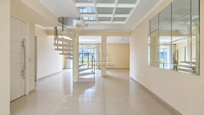APARTAMENTO com 3 dormitórios à venda com 153m² por R$ 799.000,00 no bairro Cabral - CURIT