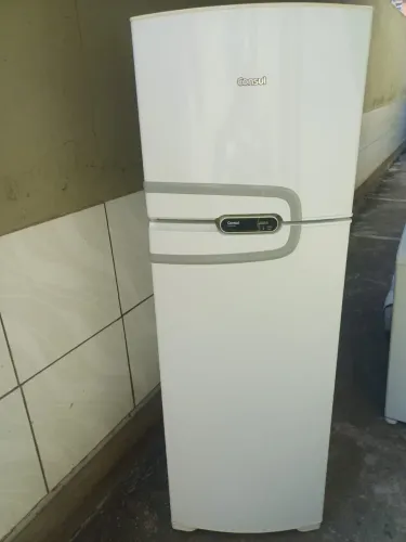 Geladeira da consul de 280L,em perfeito estado