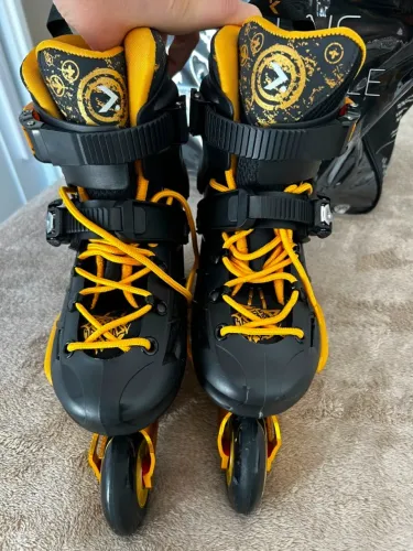 Patins Inline Amarelo (dourado) Tam. 36 + Kit Proteção Completo + Bolsa | ABEC 9